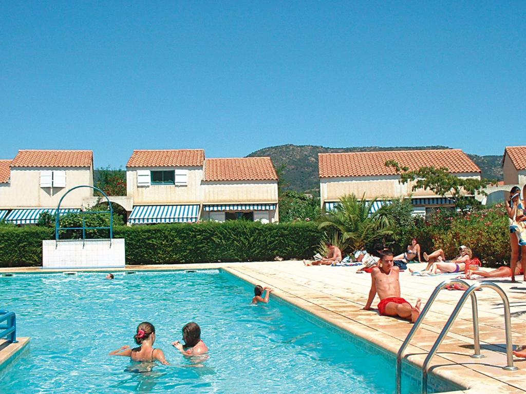 Lagrange Vacances Le Domaine D'Azur Et Tahiti Park 勒拉旺杜 外观 照片